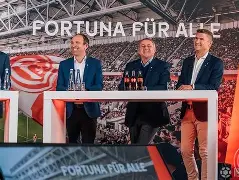 今晨莱比锡官宣签约：足总杯节点到来；球迷炸锅；赛程密集仍需轮换的简单介绍