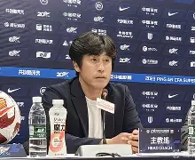 今晨莱比锡官宣签约：足总杯节点到来；球迷炸锅；赛程密集仍需轮换的简单介绍