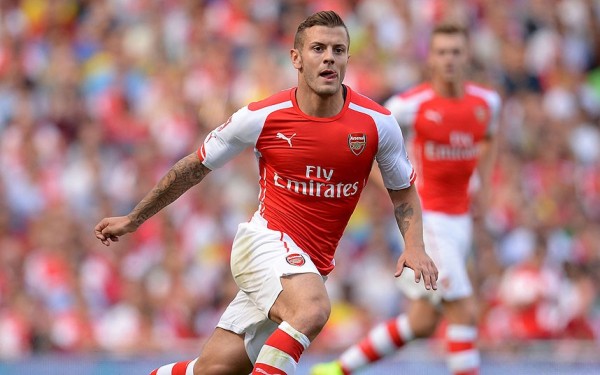 包含赛地聚焦——社区盾赛后热度飙升，迈阿密热火临场应变，媒体盛赞，赛程密集仍需轮换的词条